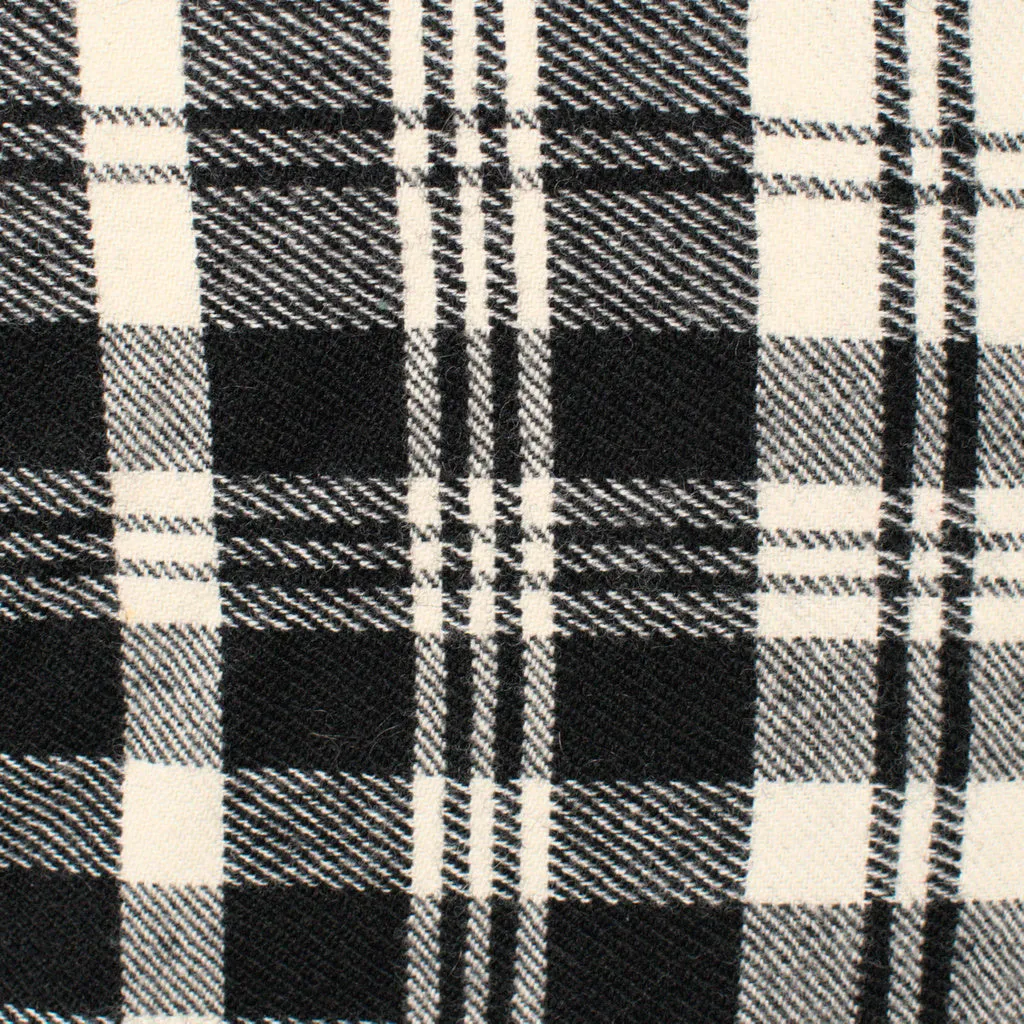 80s does 1950s B & W Kilt Skirt