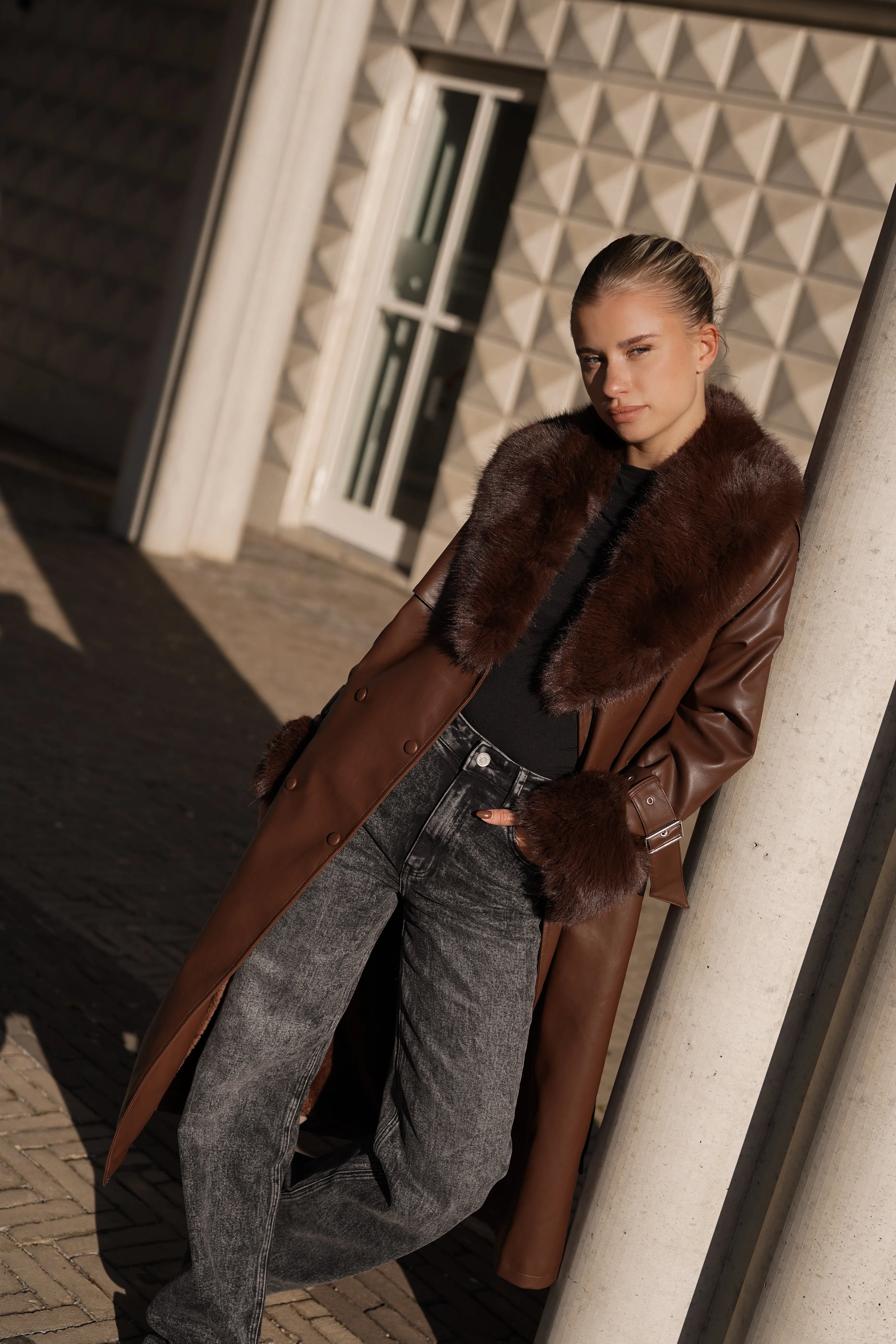 Leatherlook trenchcoat faux fur bruin - Fally