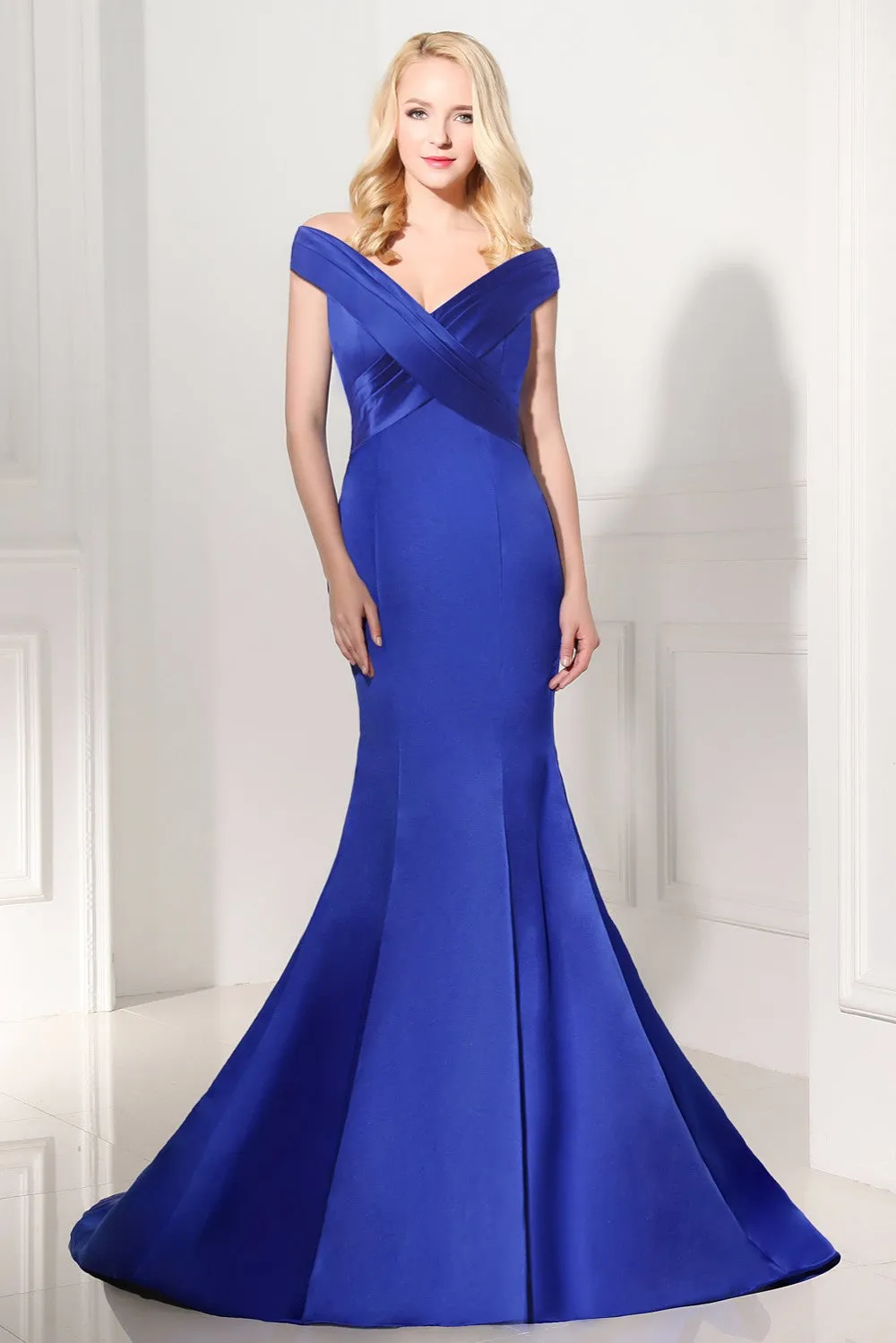 Satin plus sized Mermaid Evening dress